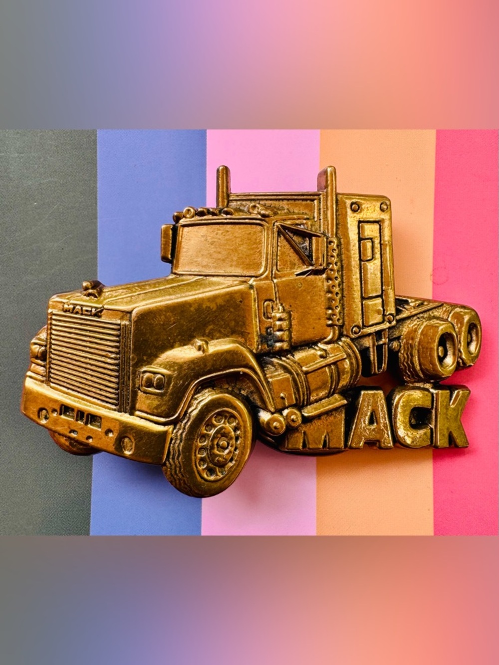 1980 Baron Buckles Taiwan Mack R Model Bulldog Nose Truck Detail #6226 All-Brass